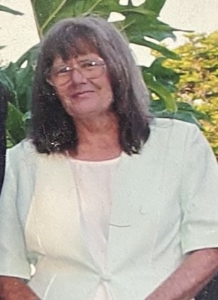 Elaine Hutley 1 of 2